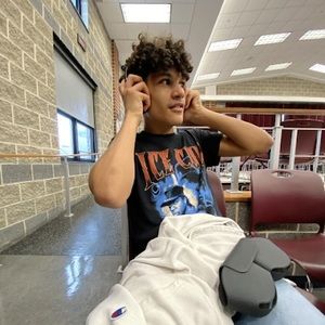 Meet your Posher, Eydan